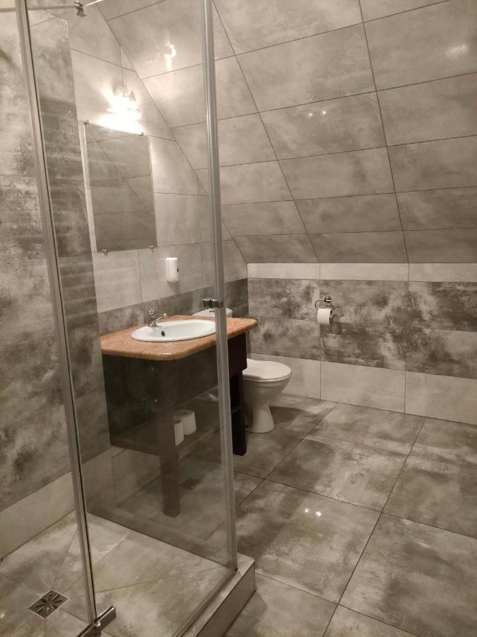 Dworek Zawadzkich Kruszyn  Buitenkant foto